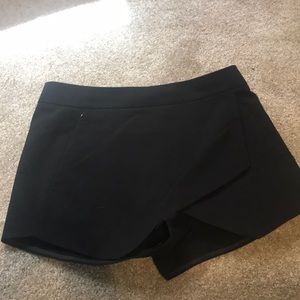 Express black play shorts